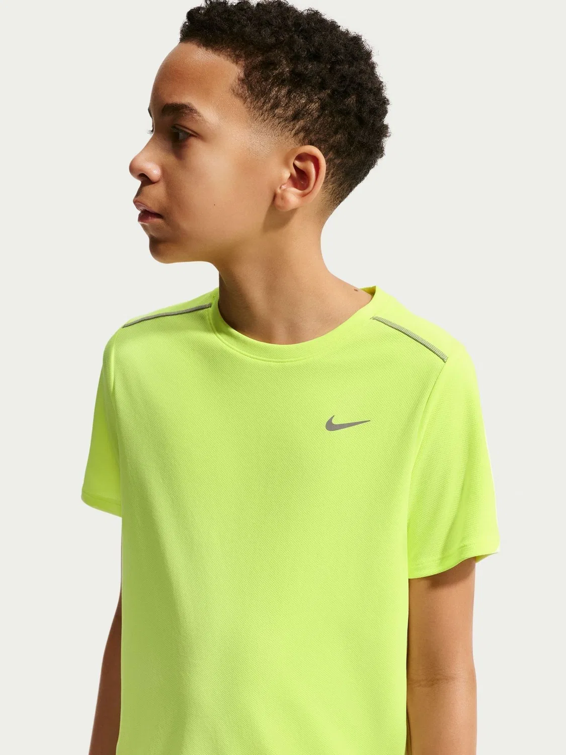 Футболка Nike Miler Dri-FIT с коротким рукавом, Volt Ice Yellow — фото 3