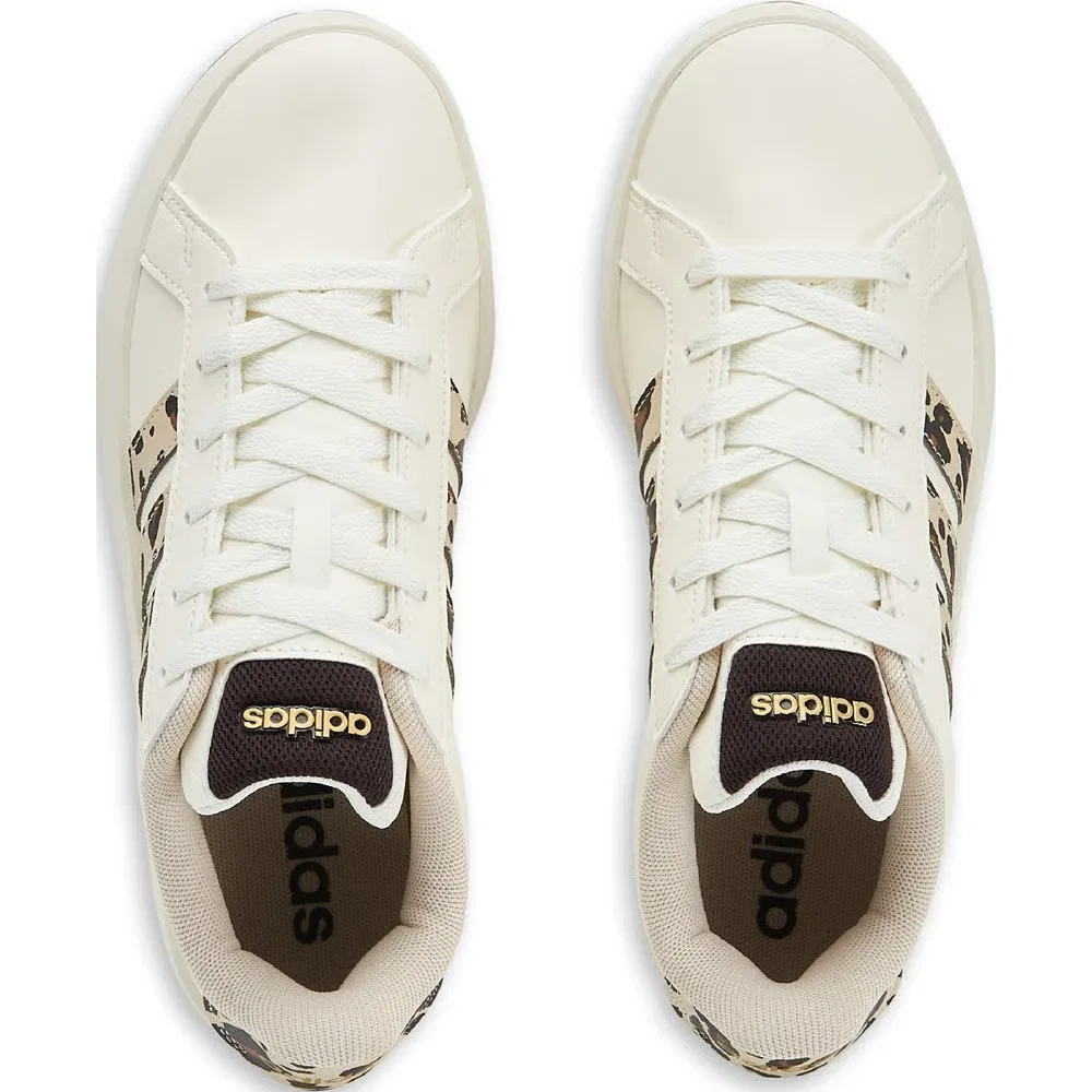 Детские кроссовки Grand Court 3.0 на шнуровке Adidas, White — фото 4