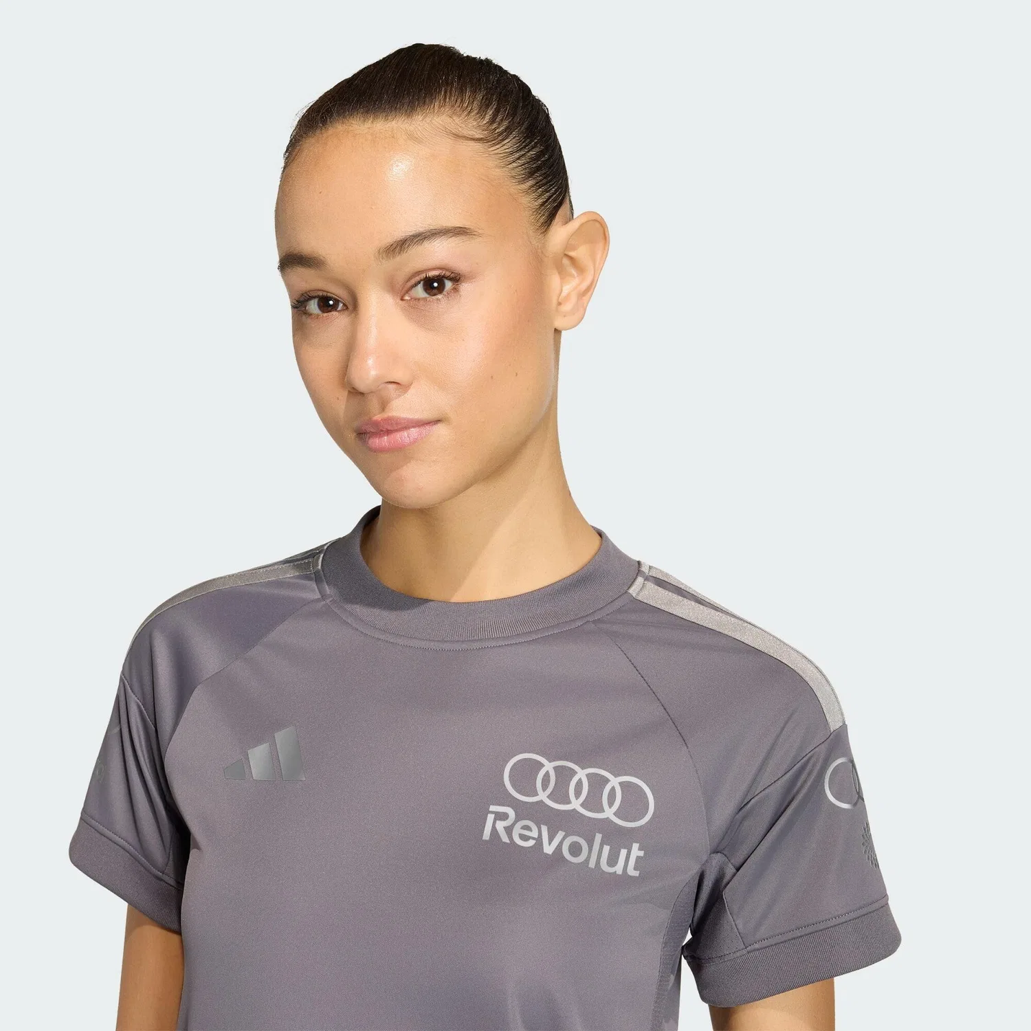 Мужская футболка с коротким рукавом Audi Revolut F1 Team Short Sleeve Driver Replica Trikot Adidas, Dark Grey / Grey — фото 4