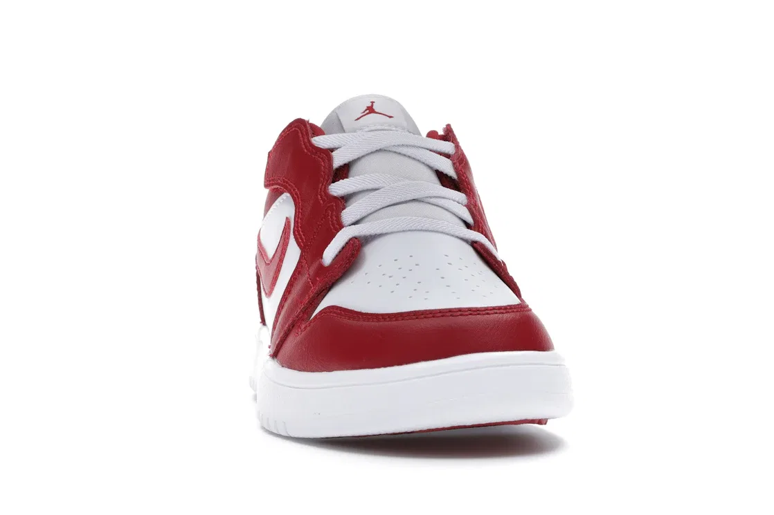 Детские кроссовки Lifestyle Jordan 1 Low, Gym Red/Gym Red-White — фото 2