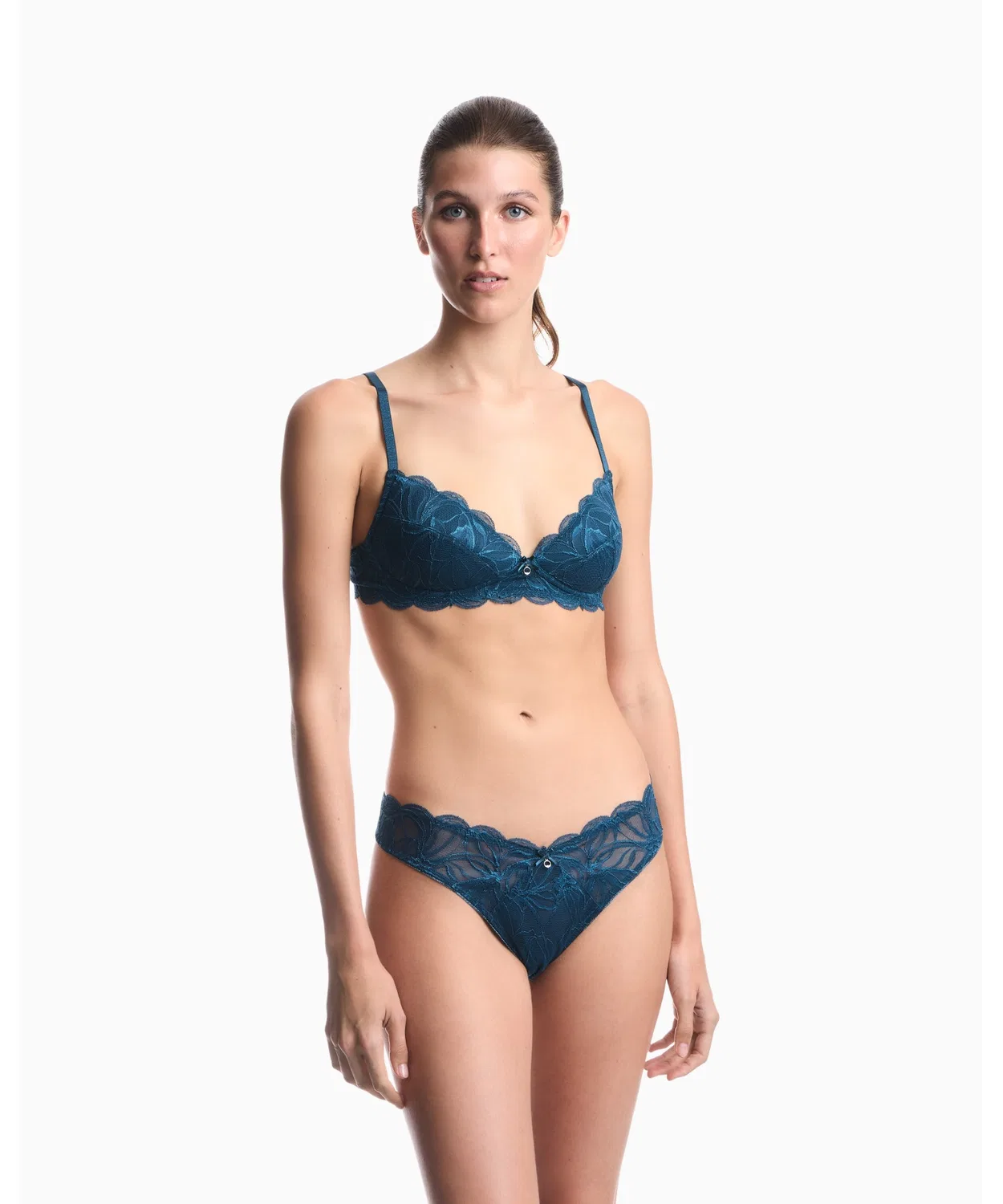 Женский бюстгальтер-треугольник с паддами из кружева Eternal Lace EMPORIO ARMANI, Blue