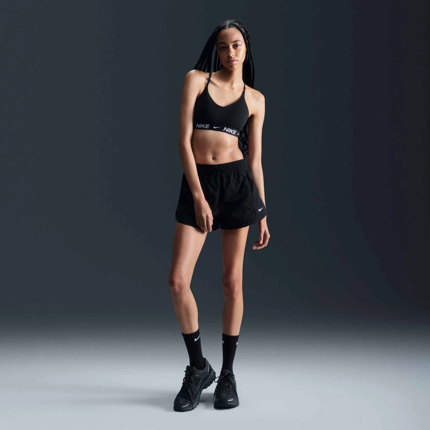 Женское спортивное топ-бра быстросохнущий Nike, Black/Black/White — фото 4