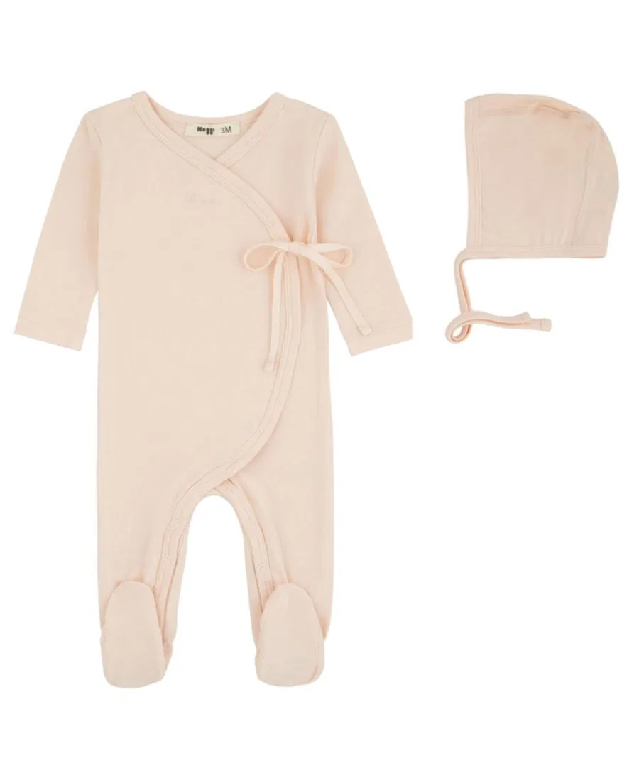 Детский боди-комбинезон с вышивкой Lil Love Embroidered Wrap Footie And Bonnet NoggiWear, Dusty Pink