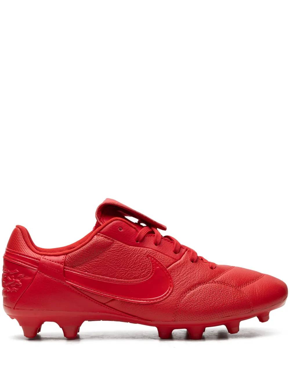 

Футбольные бутсы Premier 3 Low FG Fire Red Nike, красный
