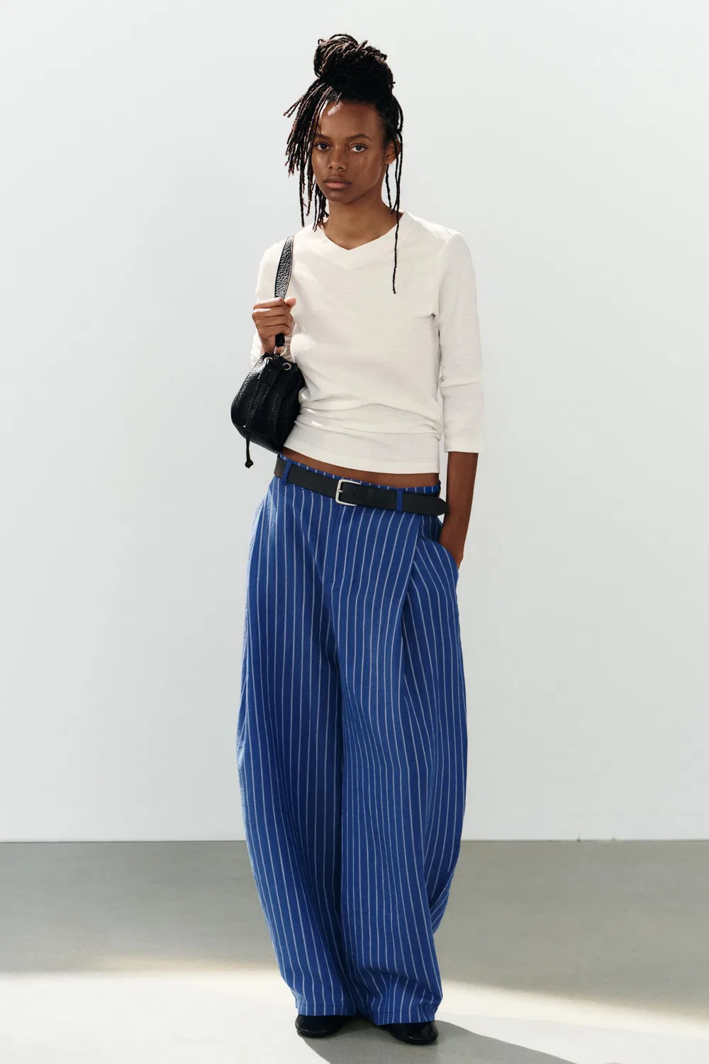 Широкие струящиеся брюки со складками ZARA, Bluish
