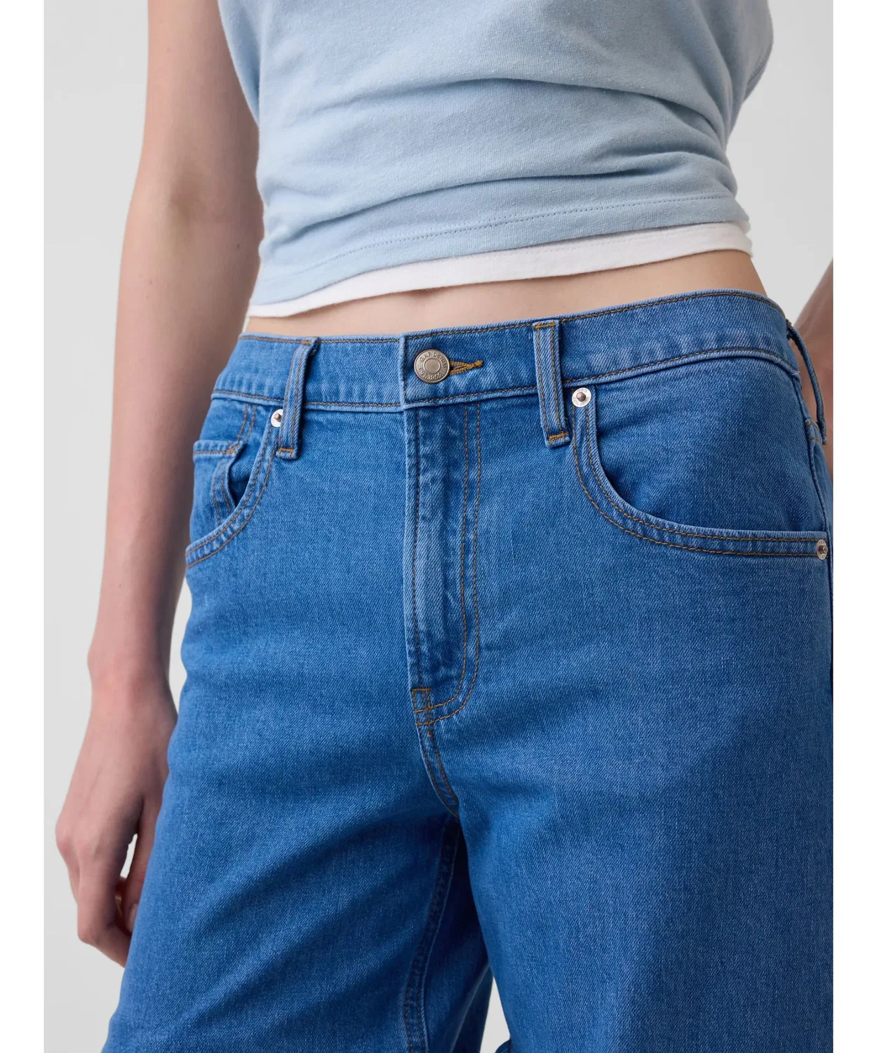 Женские джинсы свободного кроя с низкой посадкой '90s Loose Fit GAP, Indigo Blue — фото 4
