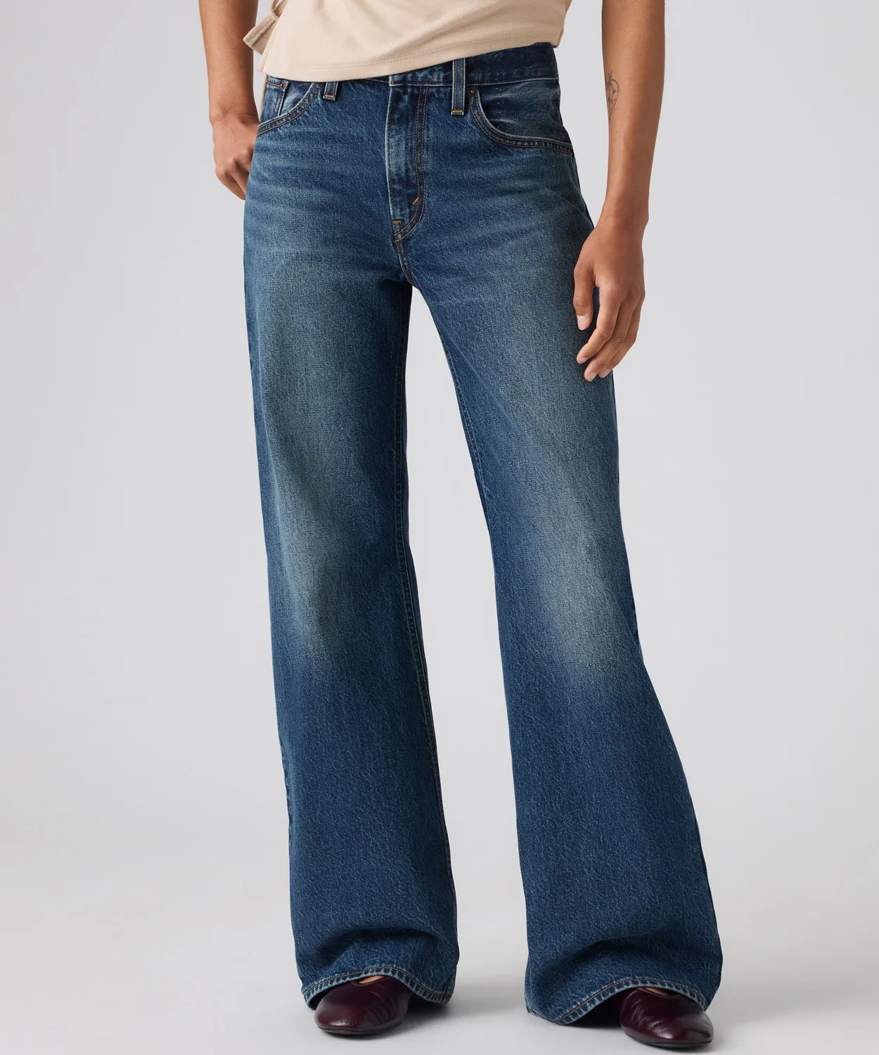 Женские джинсы свободного кроя с фасоном bootcut LOOSE BOOT Levi's, Dark Indigo Blue