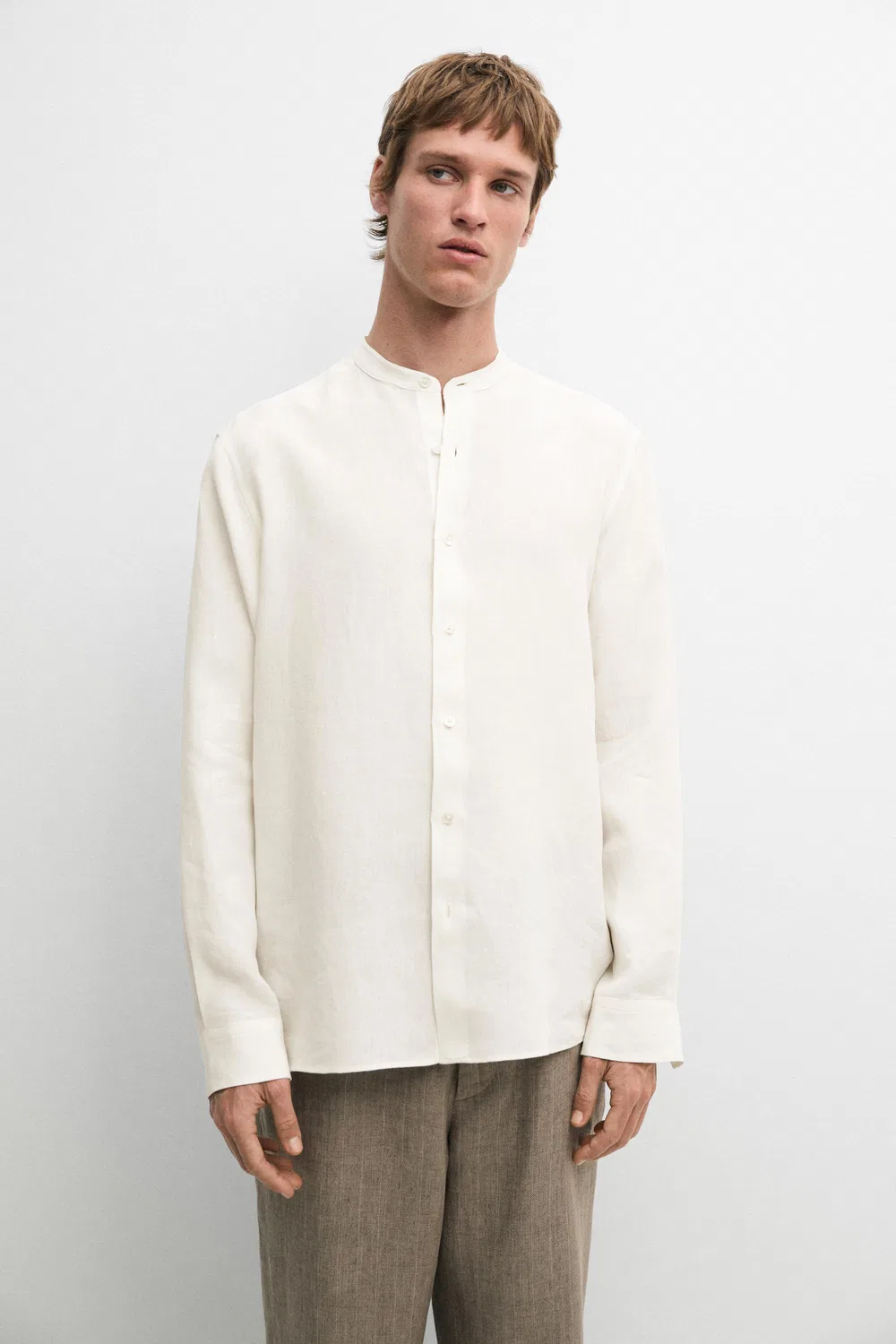 Рубашка из 100% льна, прямого кроя, со стоячим воротником Massimo Dutti, кремовый — фото 2