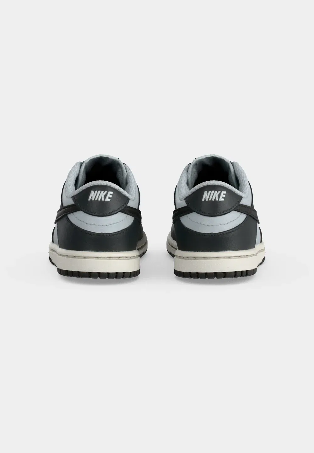 Кроссовки Dunk Low унисекс Nike Sportswear, Off Noir/Black/Phantom/Sail — фото 4