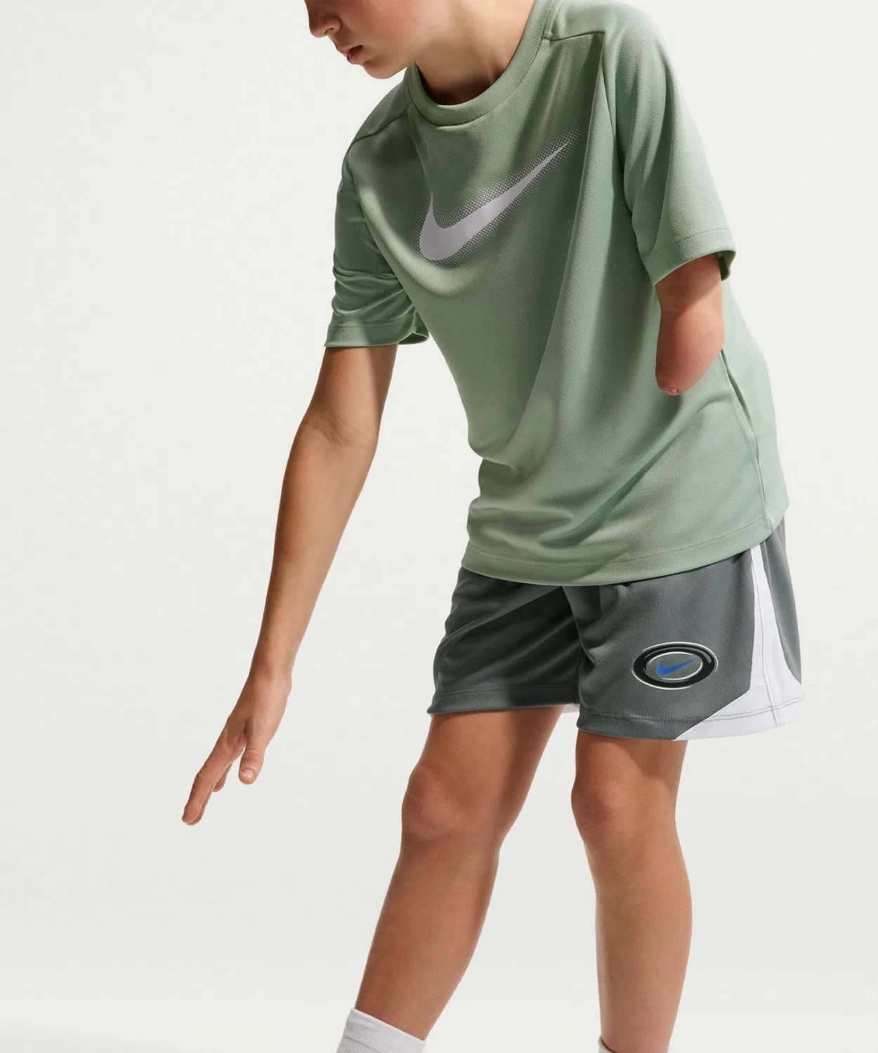 Детские шорты с принтом бренда NIKE Black — фото 4