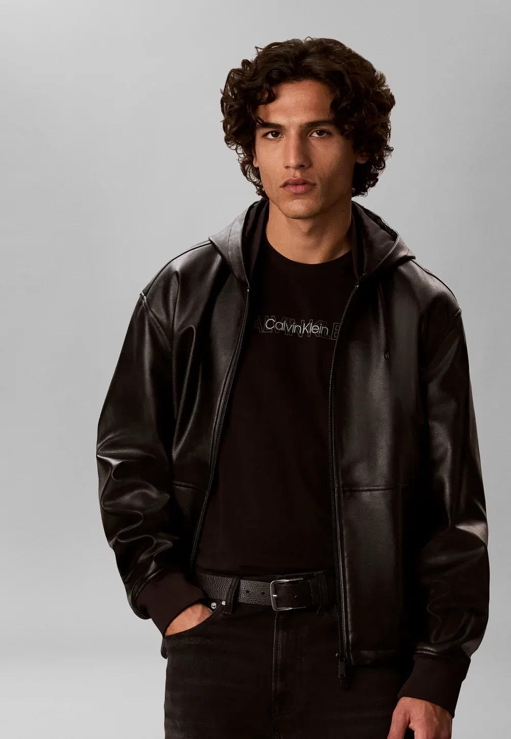 Футболка унисекс с принтом Calvin Klein, Black — фото 4