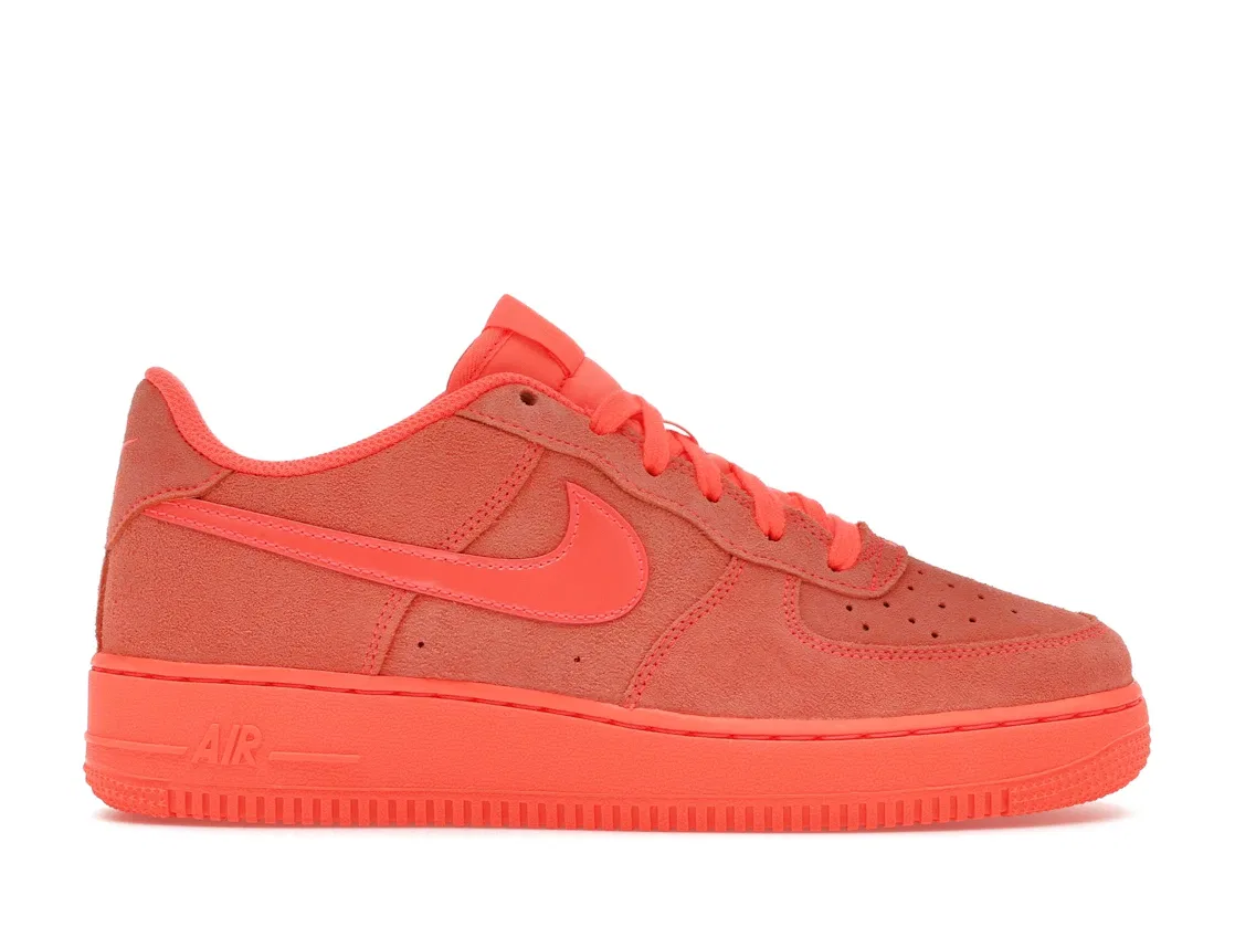 Детские кроссовки с замшевым верхом Nike Air Force 1 Low Suede, Hot Lava