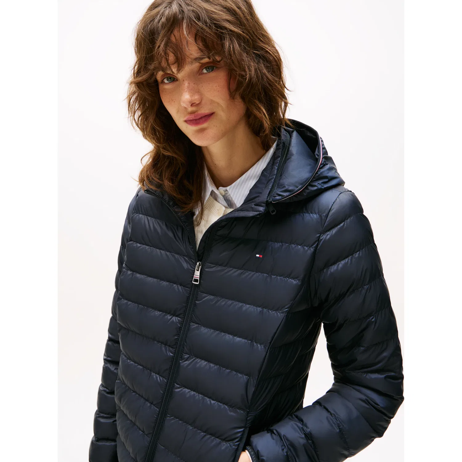 Женская стеганая куртка с капюшоном Tommy Hilfiger, Desert Sky — фото 4