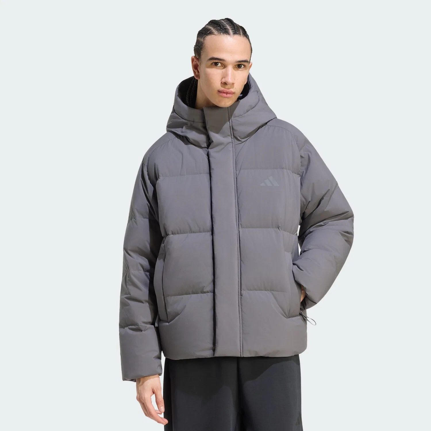 Женская утепленная куртка с капюшоном Helionic Puffer Jacke Kapuze, Adidas, Kohlengrau — фото 2