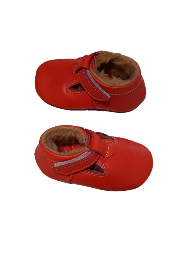 Детские ботиночки для новорожденных с меховым воротником First step furry baby booties Kapar, Red — фото 3