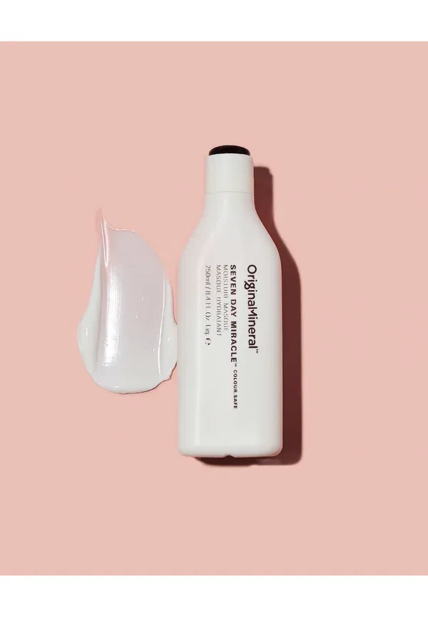Маска для волос увлажняющая Seven day miracle mask O&M 250 мл — фото 3