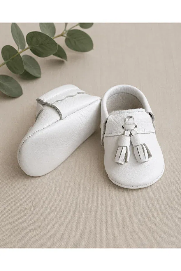 Детские мокасины для новорожденных из натуральной кожи White Genuine Leather Baby Moccasins Viela Gift Atelier, White — фото 2