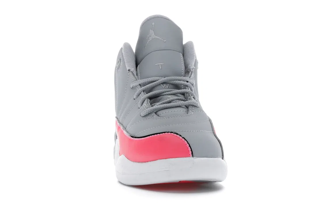 Детские кроссовки Lifestyle Jordan 12 Retro Jordan, Wolf Grey/Racer Pink-Black — фото 2