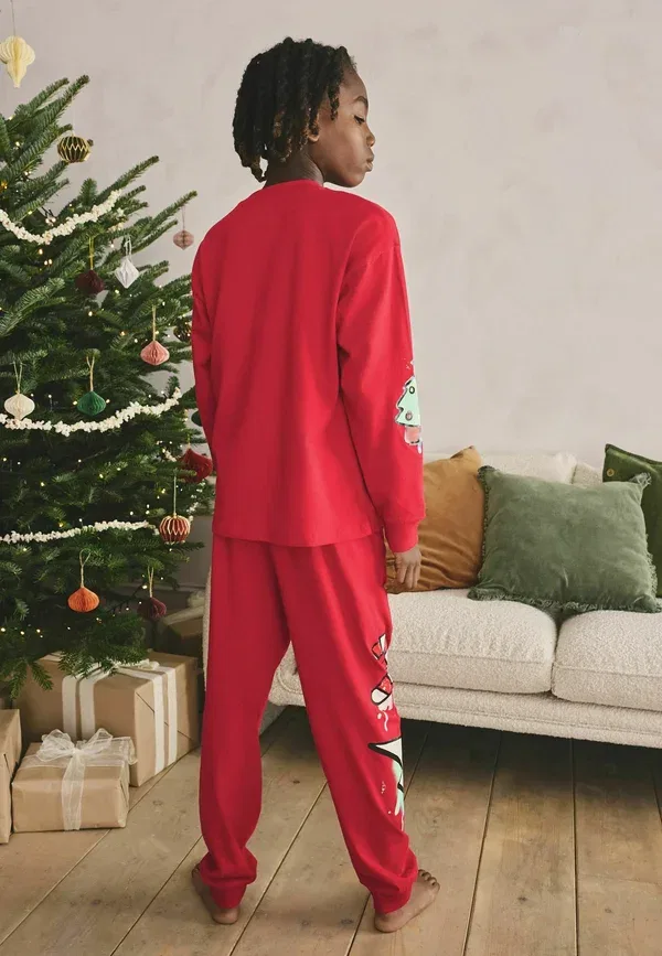 Пижамный комплект с принтом Single Christmas Set Next black/red/yellow graffiti, черный/красный/желтый — фото 3