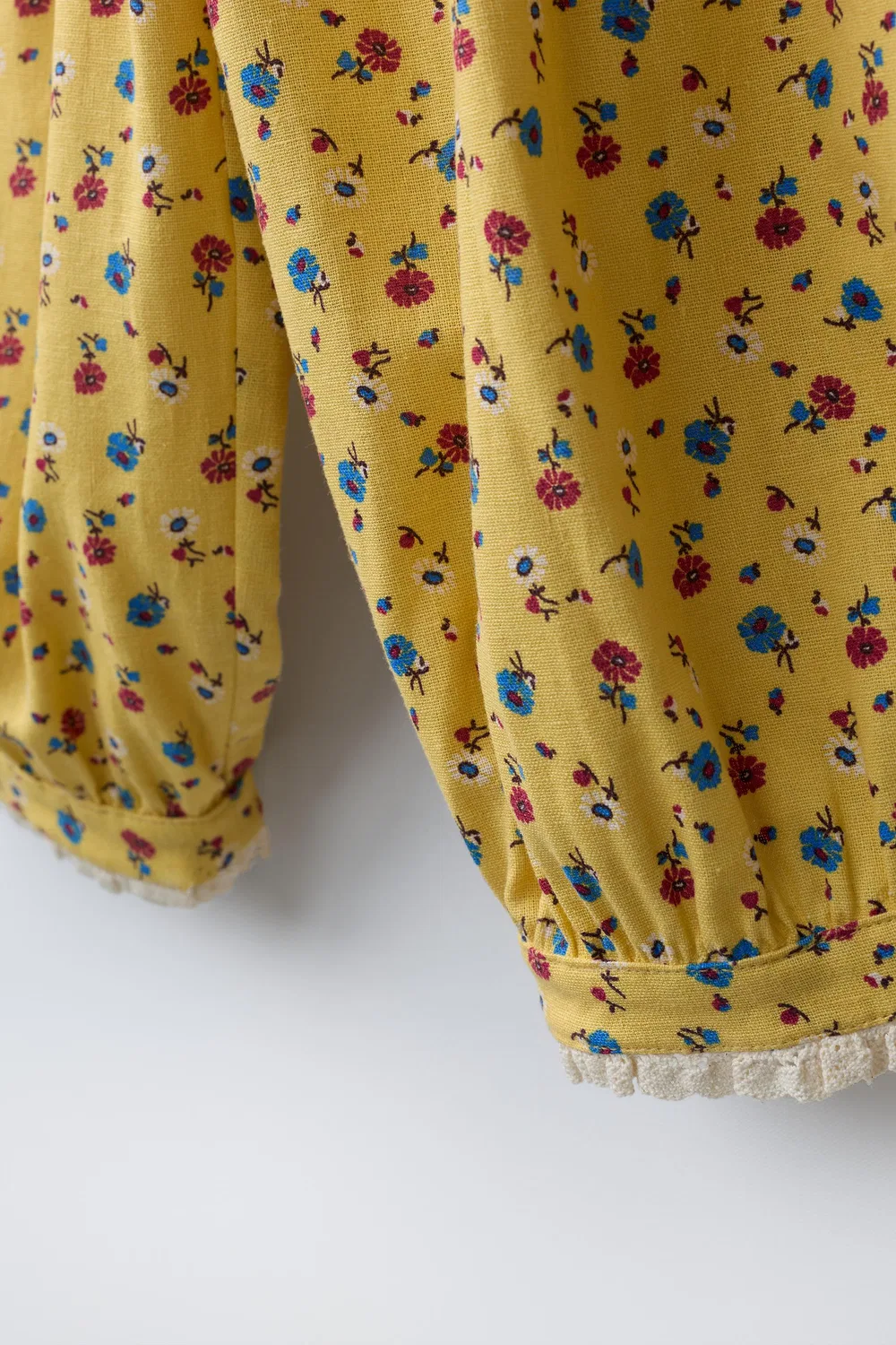 Брюки с цветочным принтом, льняная смесь ZARA, Yellow — фото 4