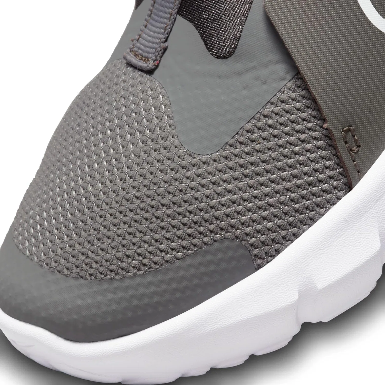 Детские кроссовки для мальчиков с гибкой подошвой Flex Runner 2 NIKE, Flat Pewter White Medium Ash Photo Blue — фото 4