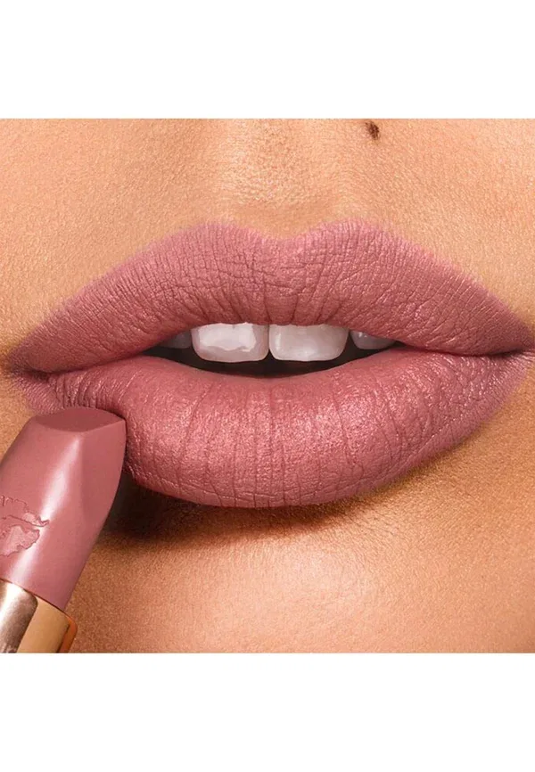 Матовая революция 3.5 г Charlotte Tilbury, цвет very victoria — фото 2
