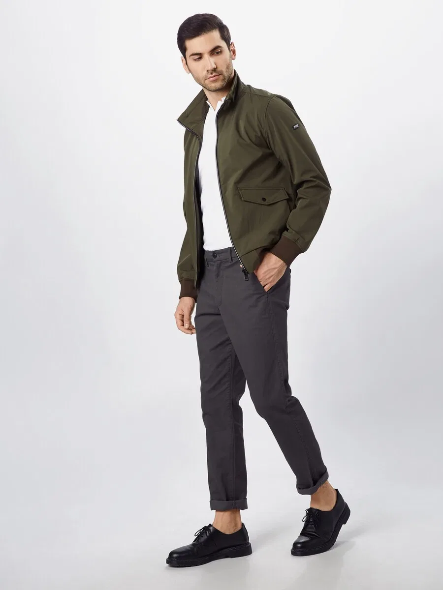 Брюки-чиносы GAP Slim fit 'Essential' темно-серого цвета — фото 4