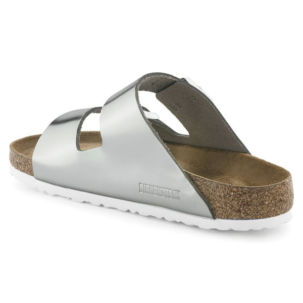 Тапочки arizona soft footbed narrow fit sandals 'metallic silver' Birkenstock, серебряный — фото 4