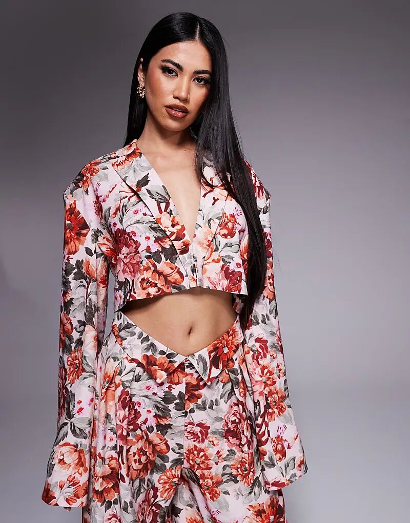 

Укороченный льняной блейзер ASOS LUXE с цветочным принтом в стиле гобелен