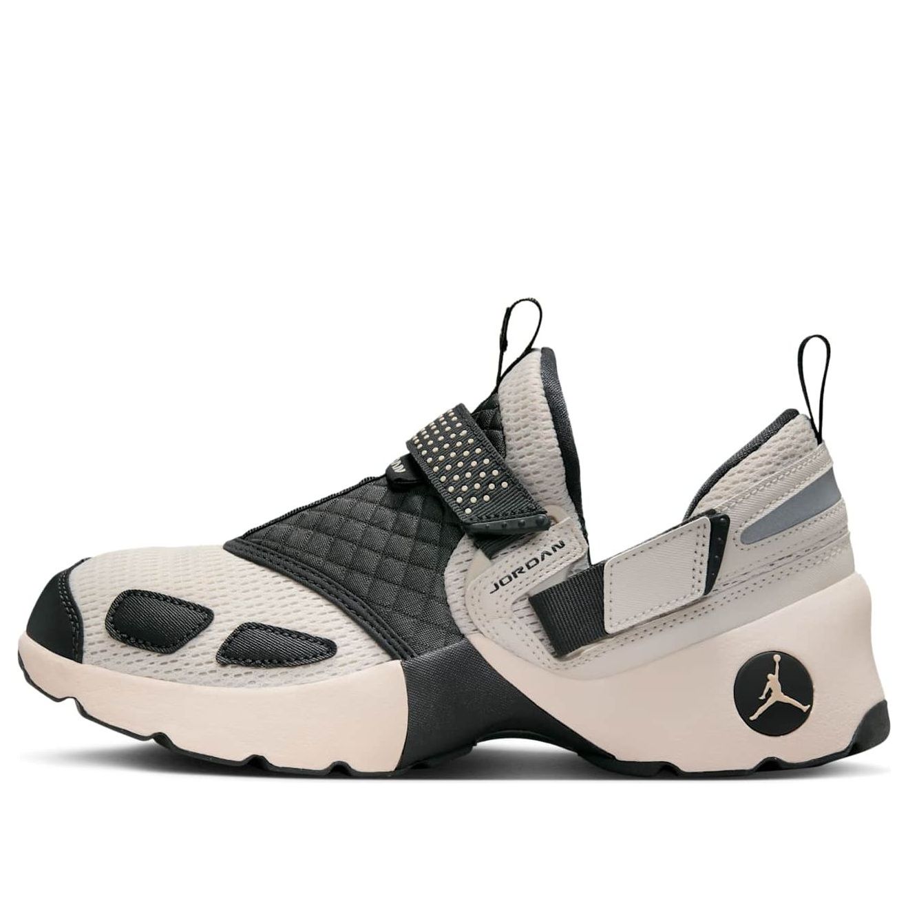 Кроссовки (WMNS) Air Jordan Trunner LX 'Light Orewood Brown Anthracite'
