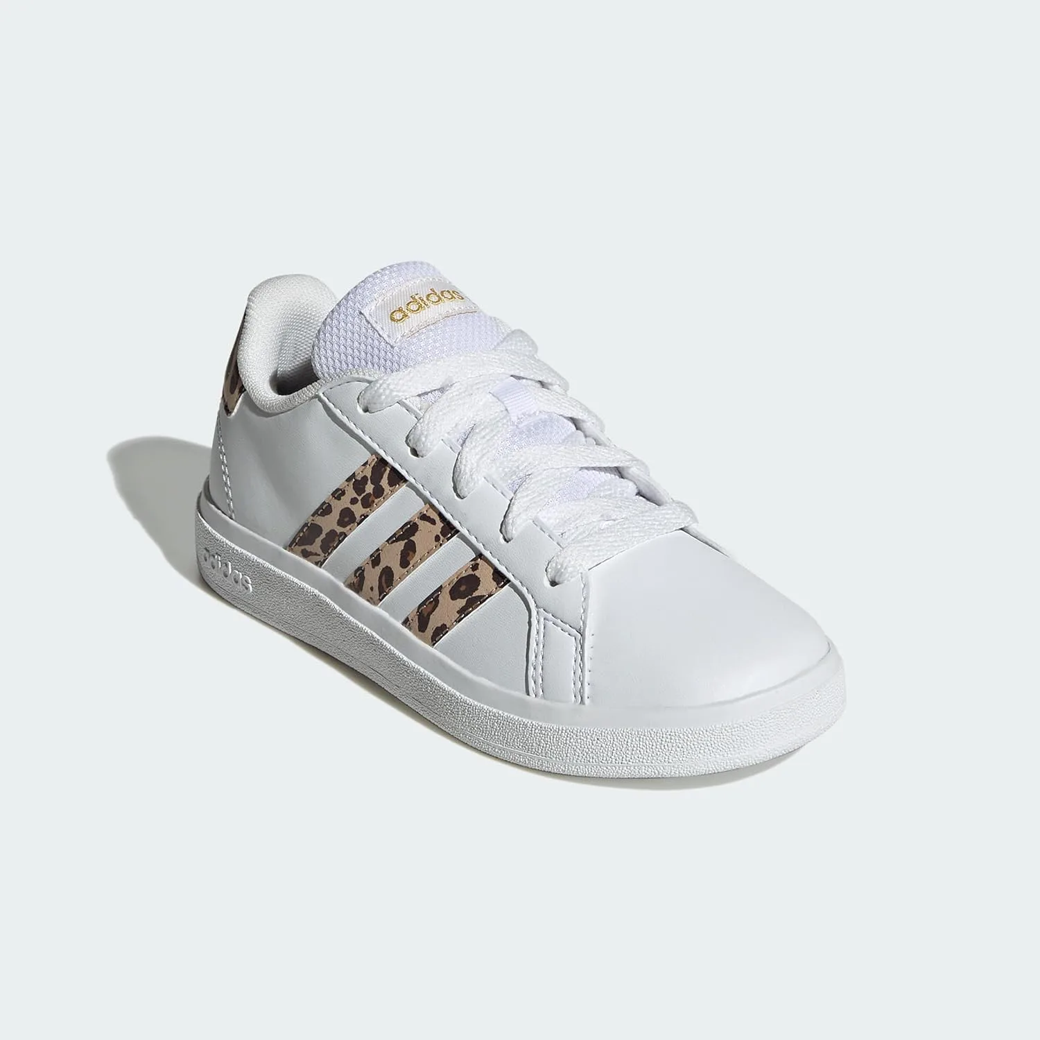 Кроссовки Adidas Grand Court 2.0 для мальчиков, белый/бежевый/золотой — фото 3