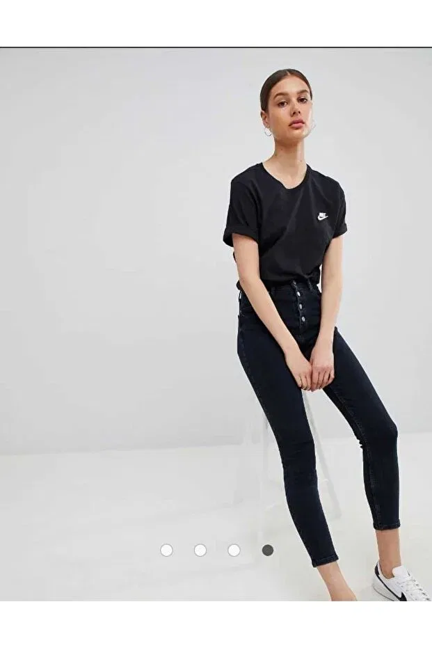 Женская футболка хлопковая Nike, Black — фото 3