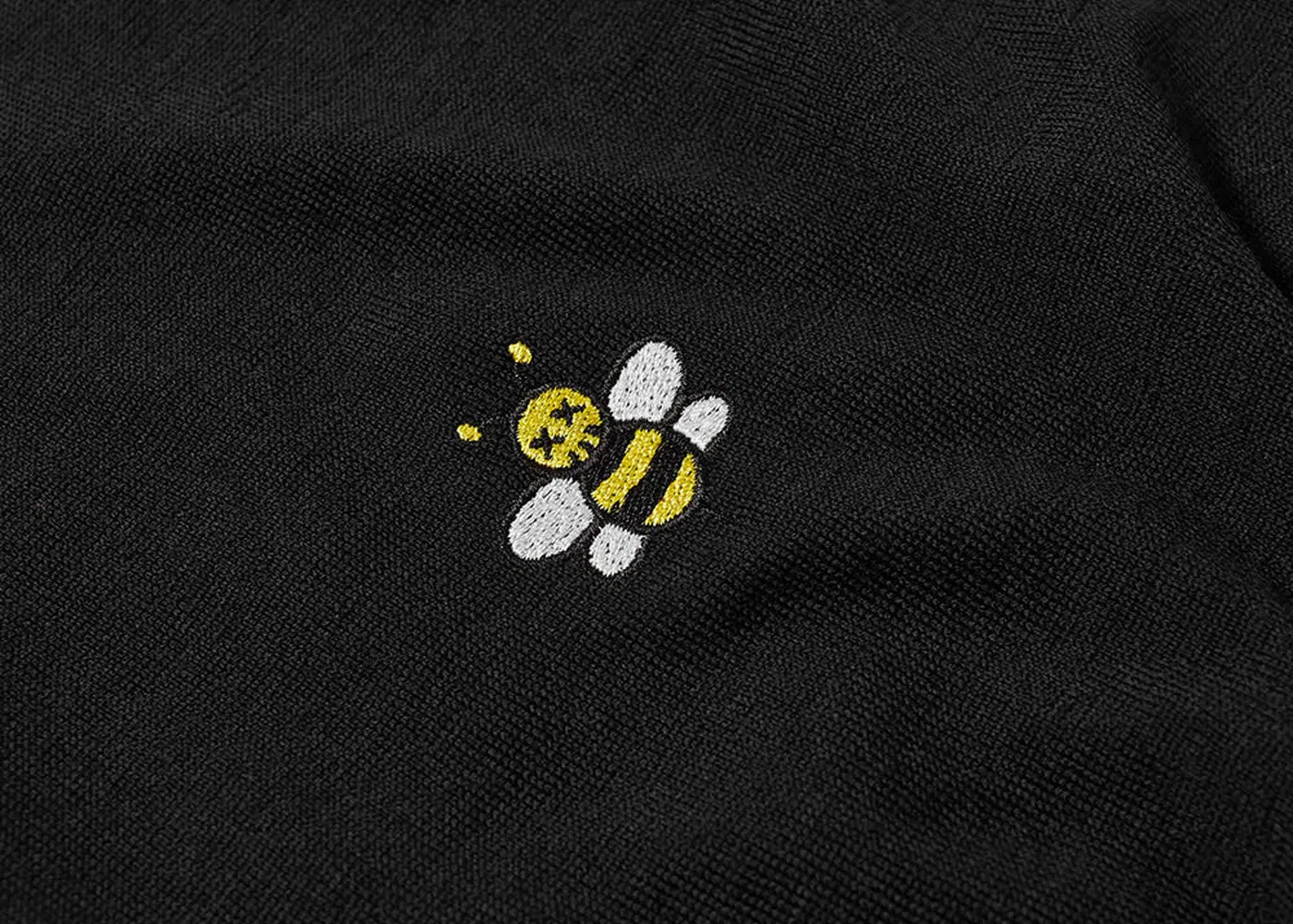 Мужской свитер с принтом Dior x KAWS Bee Logo Turtleneck Wool Knit Sweater, Black — фото 2