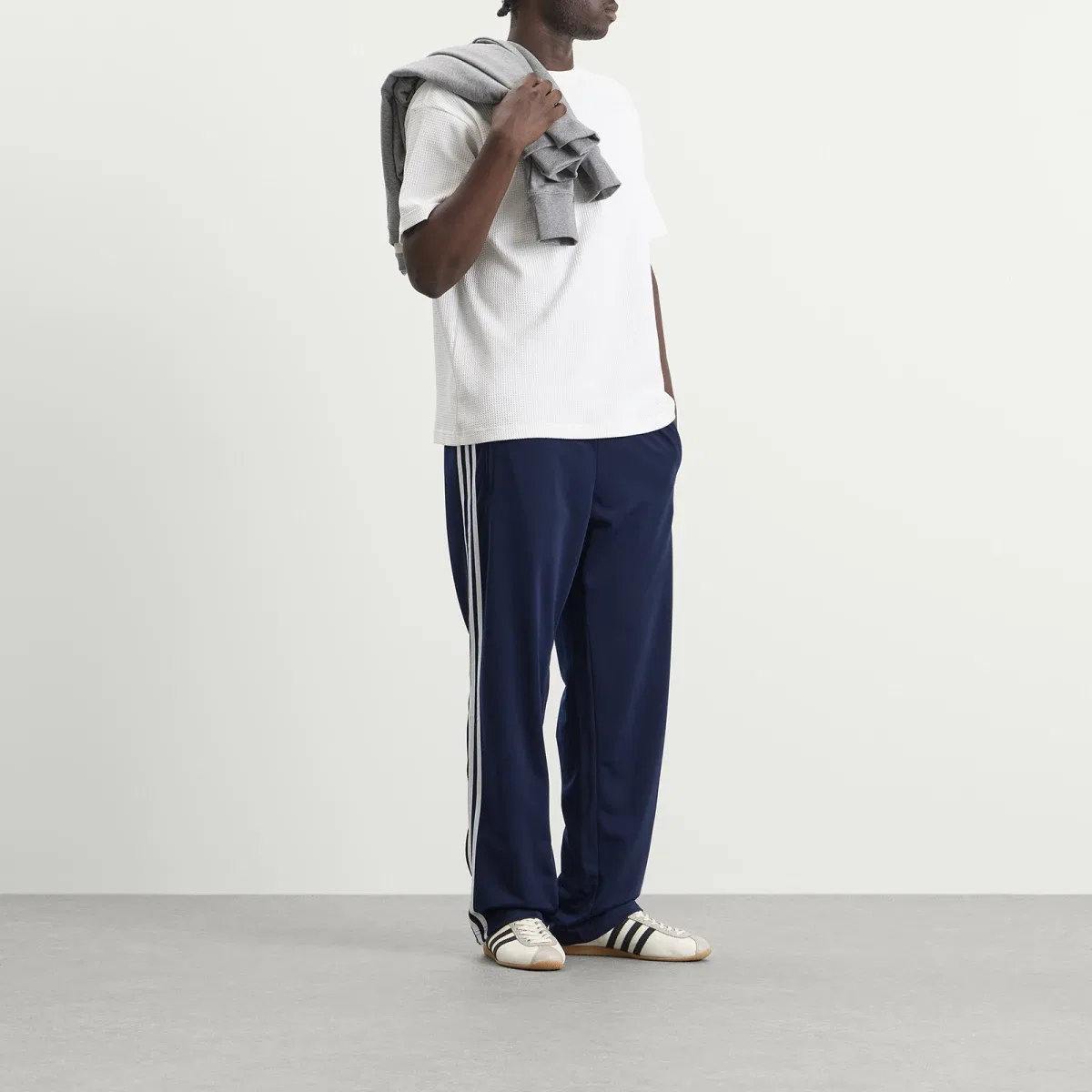 Спортивные брюки Firebird track pant Adidas, Night Indigo — фото 4