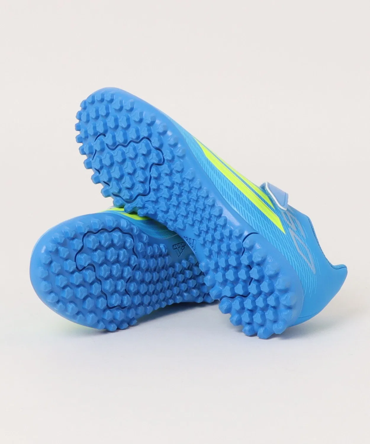 Детские футбольные бутсы с липучкой F50 CLUB H/L TF Adidas, Cyan — фото 3