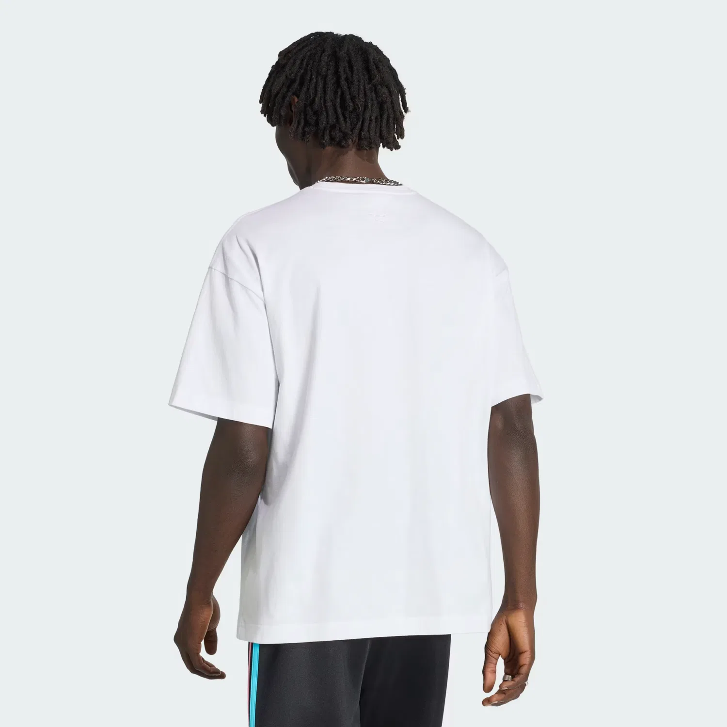 Мужская футболка свободного кроя Airbrush Tee Adidas Originals, белая — фото 2