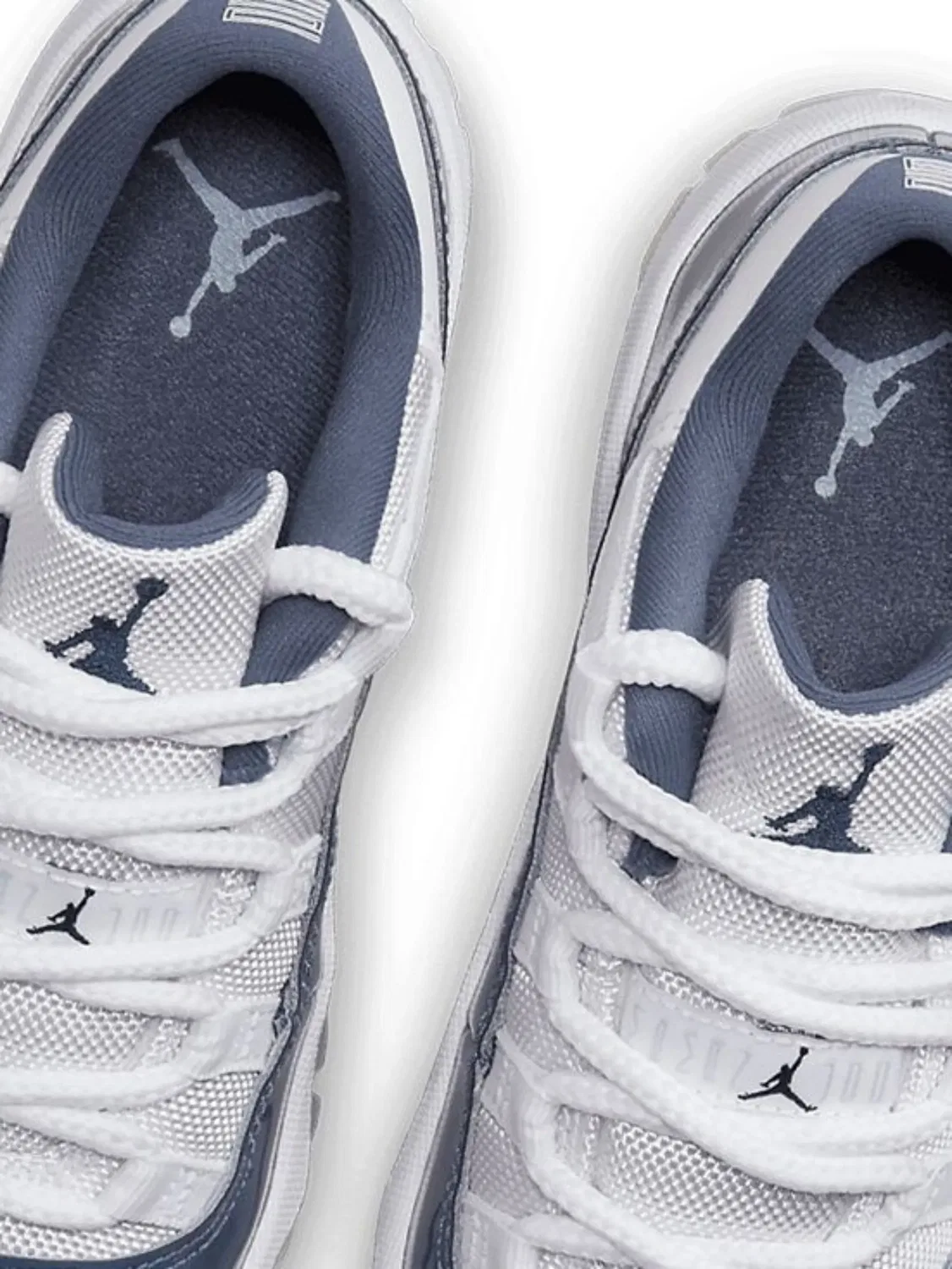 Кроссовки Air Jordan 11 Retro Low "Midnight Navy" — фото 2