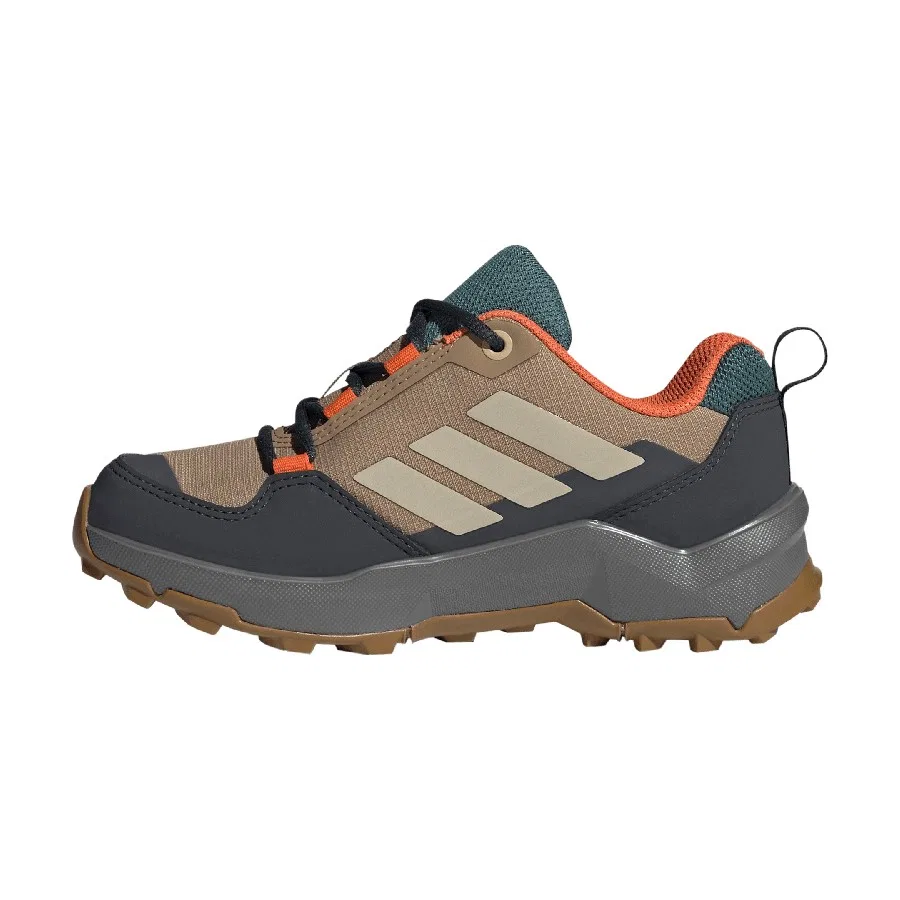 Детские кроссовки для outdoor с шнуровкой Terrex AX4R adidas, Норковый — фото 2