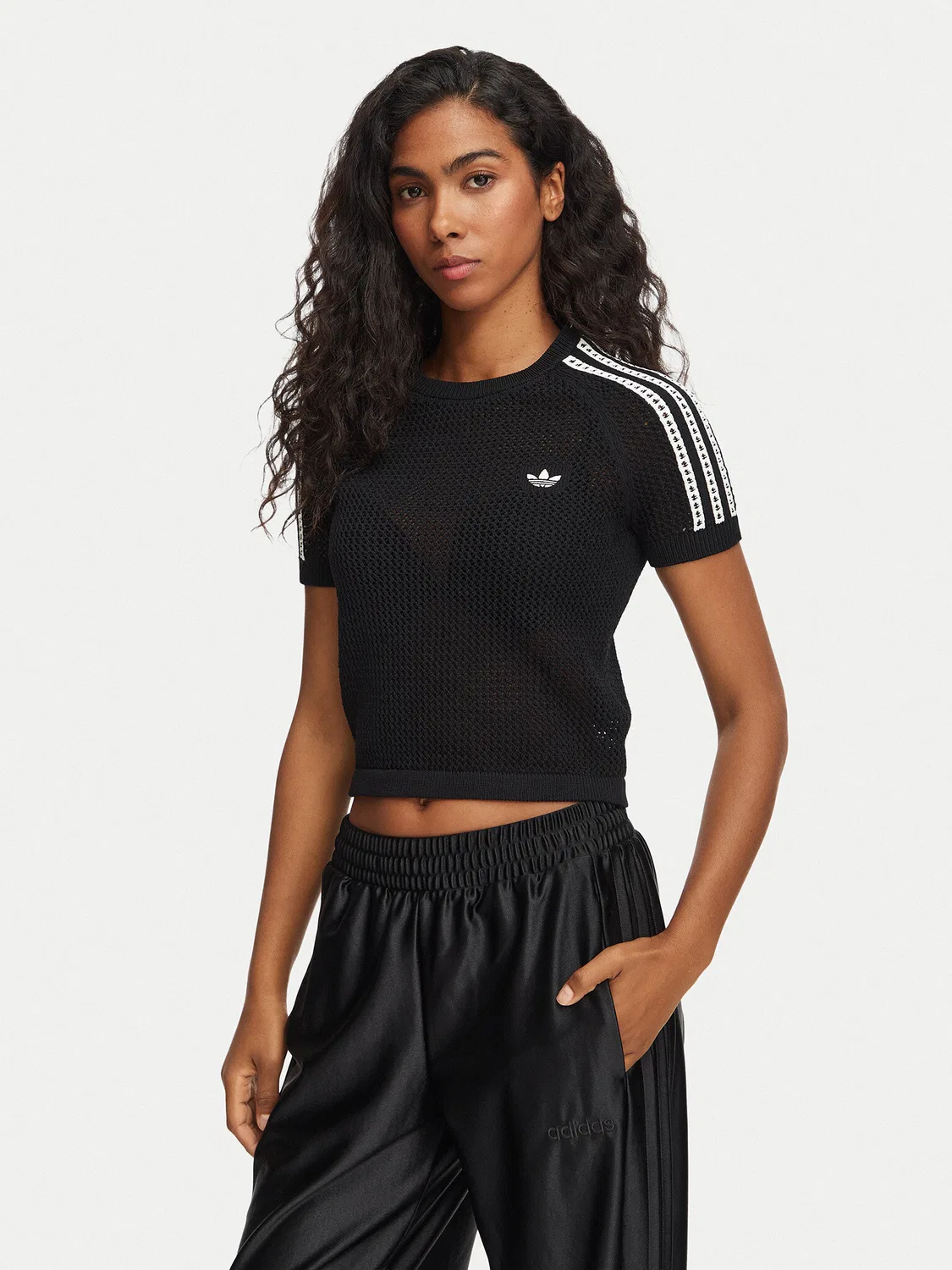 Женская футболка стандартного кроя Knitted Crochet Tee Adidas, черный