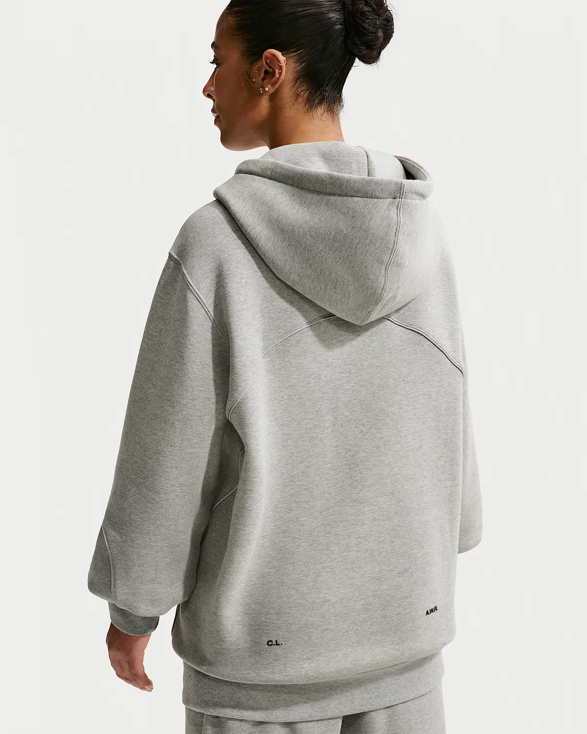 Флисовая худи CS Hoodie 2 NOCTA, Dark Grey Heather/Matte Silver/Black — фото 4