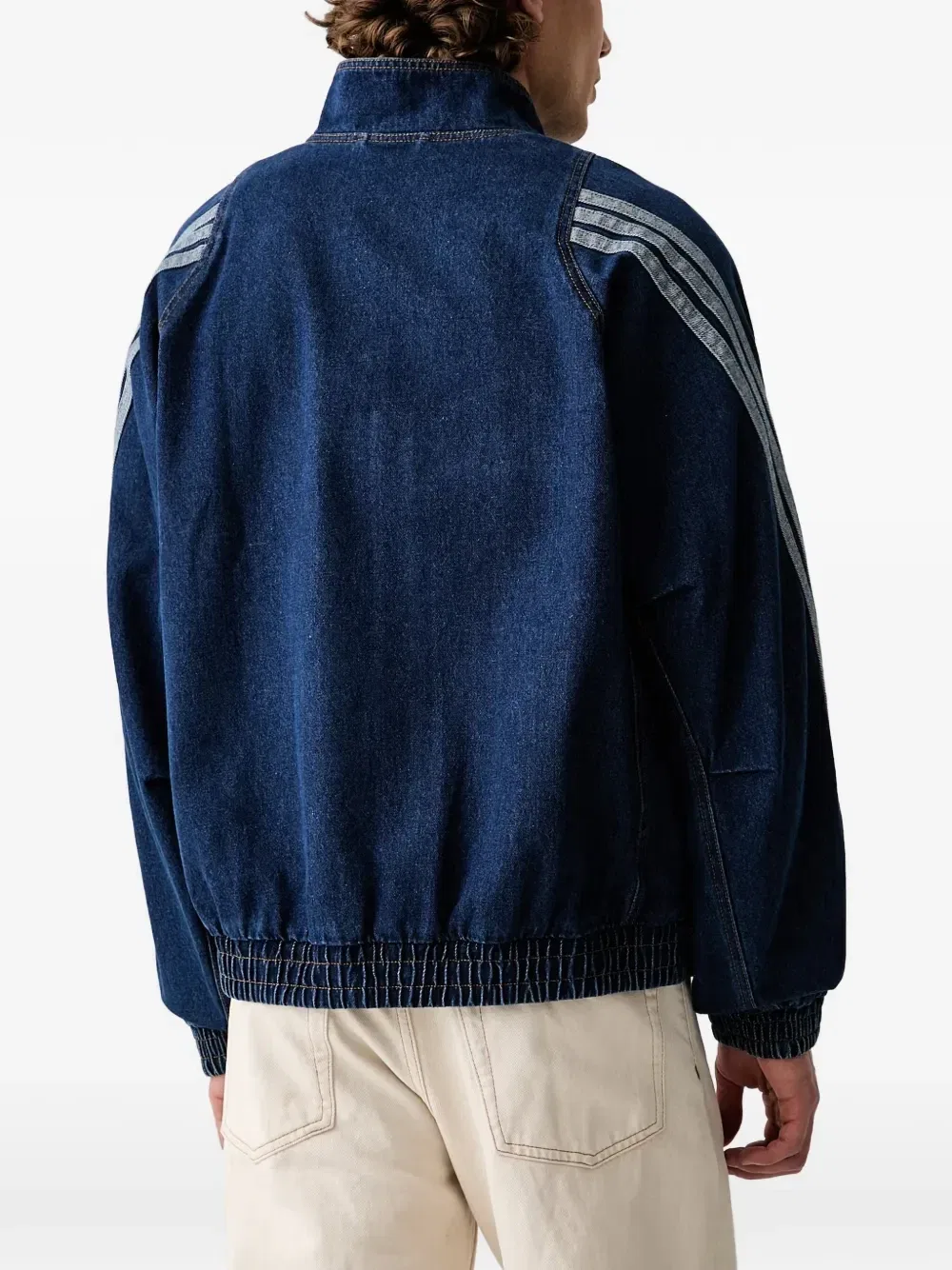 Джинсовая куртка с вышитым логотипом adidas, синий — фото 3