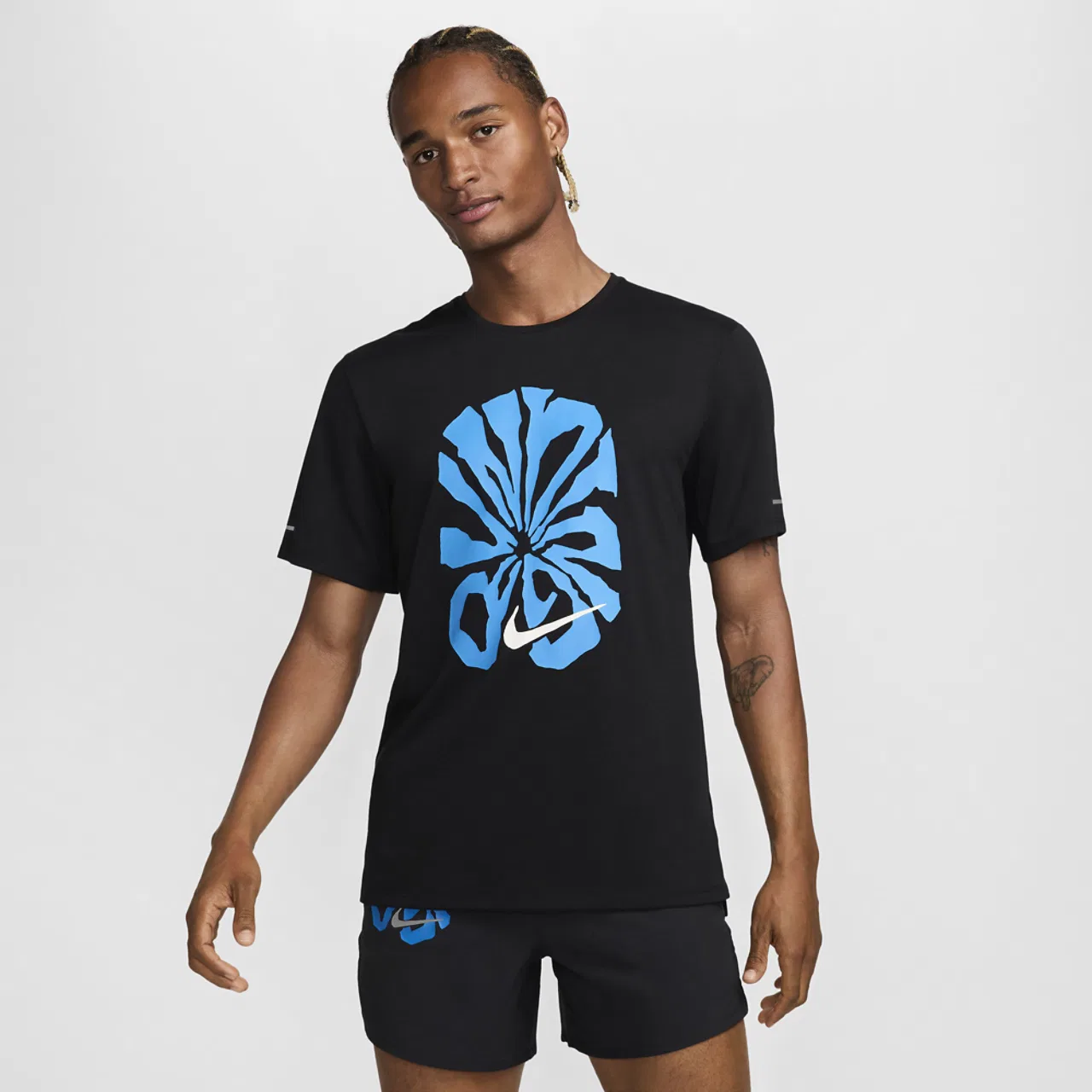 Футболка для мужчин Rise 365 Run Energy Dri-FIT Nike, цвет Summit White/Black