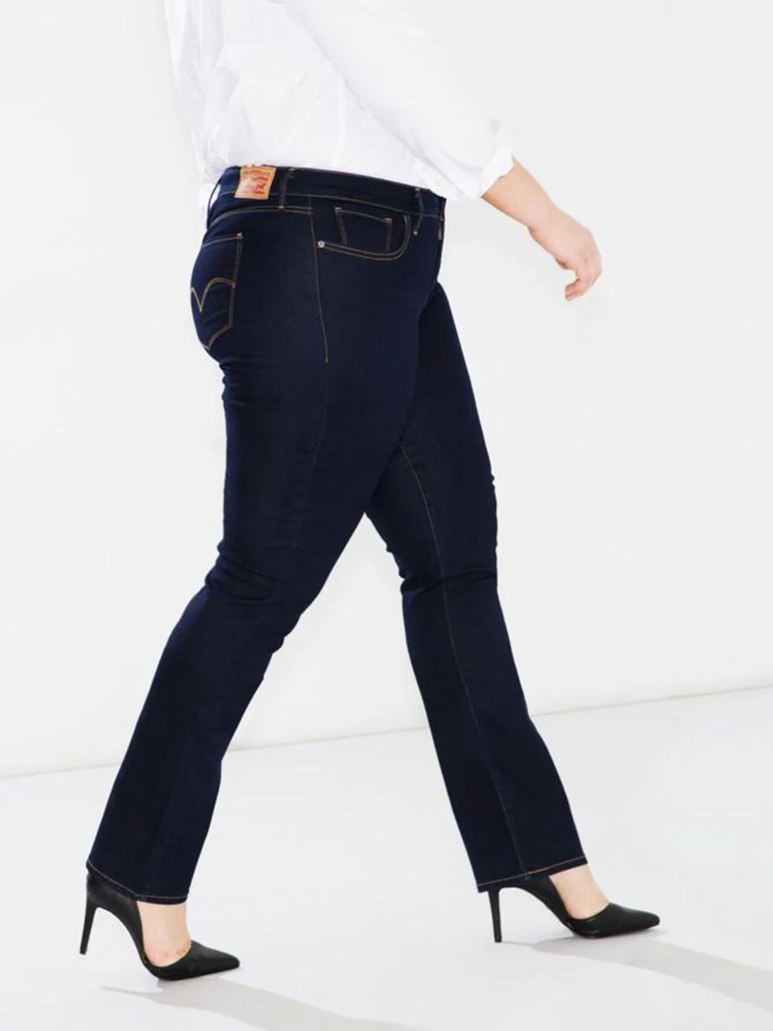 Levi's Darkest Sky Blue Curve 311 Shaping Straight Джинсы — фото 3