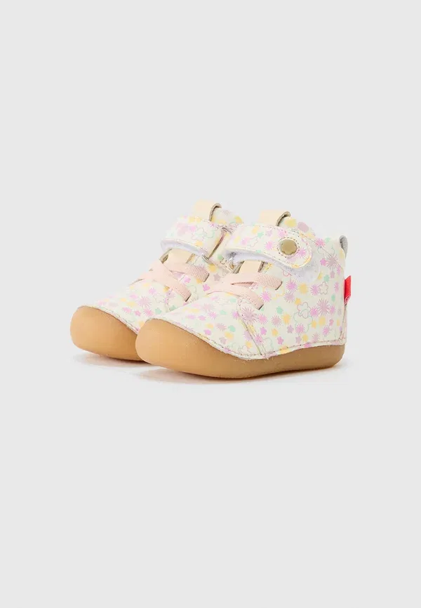Детские кроссовки Kickers, белый — фото 2