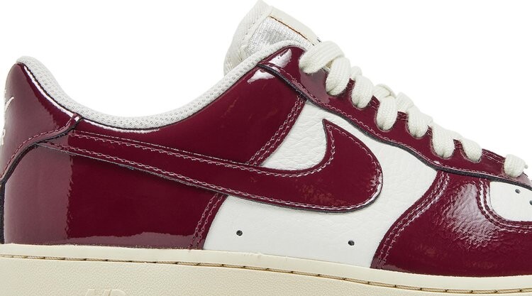 Кроссовки Nike Wmns Air Force 1 'Roman Empire', красный — фото 3