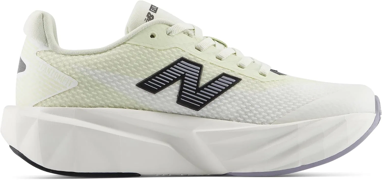 Детские беговые кроссовки FuelCell Rebel Lace New Balance, Pistachio Butter/Sea Salt — фото 3