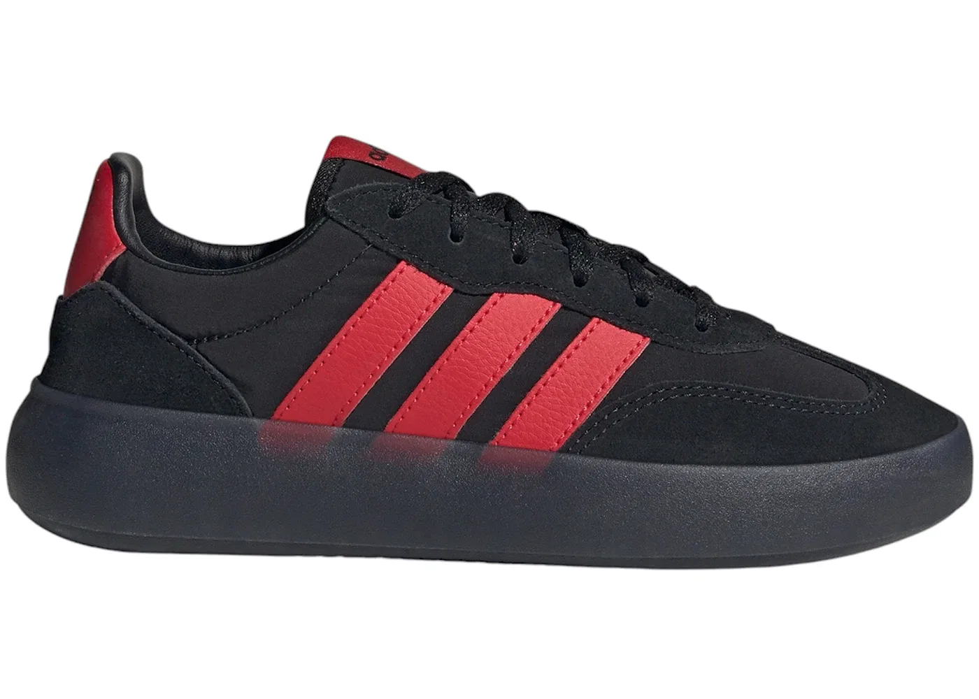 Детские кроссовки Lifestyle с принтом Adidas Barreda Decode, Core Black Mufc Red Core Black