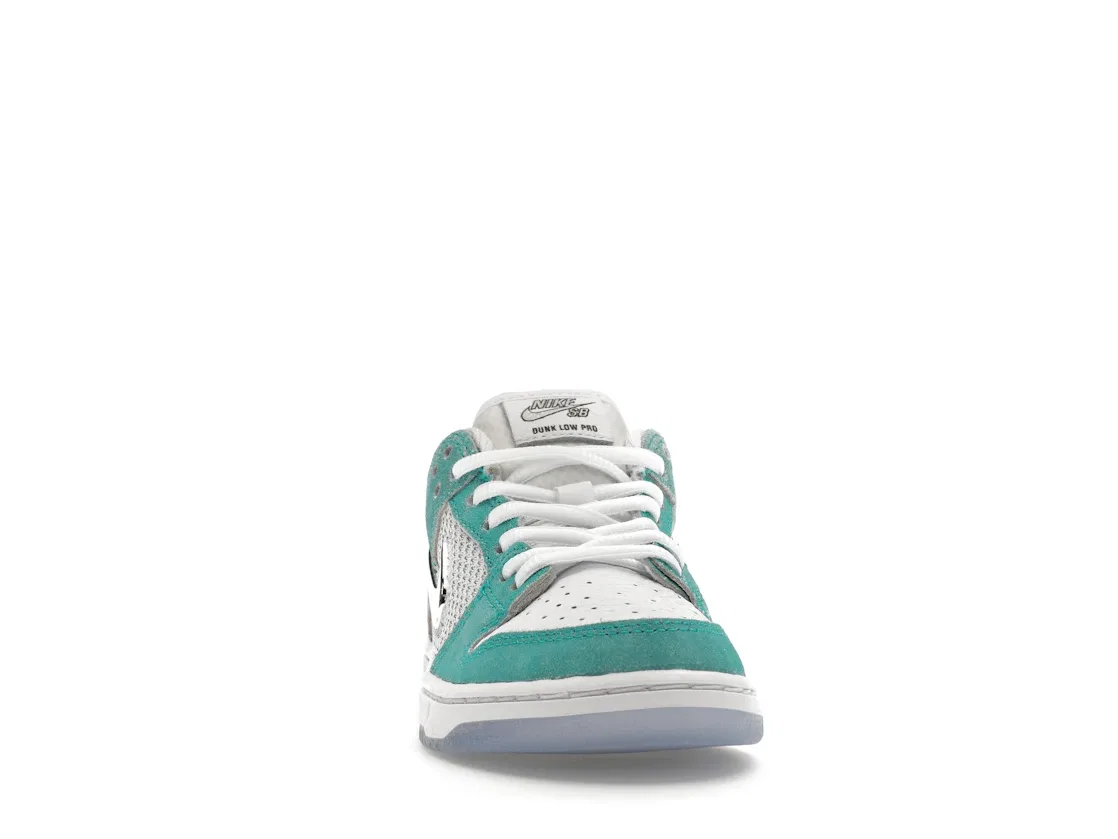 Детские кроссовки для активного отдыха Nike SB Dunk Low April Skateboards, Turbo Green/Metallic Silver/Turbo Green — фото 2
