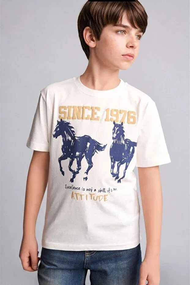 Детская футболка для мальчиков с принтом Regular fit crew neck printed short sleeve t-shirt boys h7521a826sm Defacto, White Wt34 — фото 3