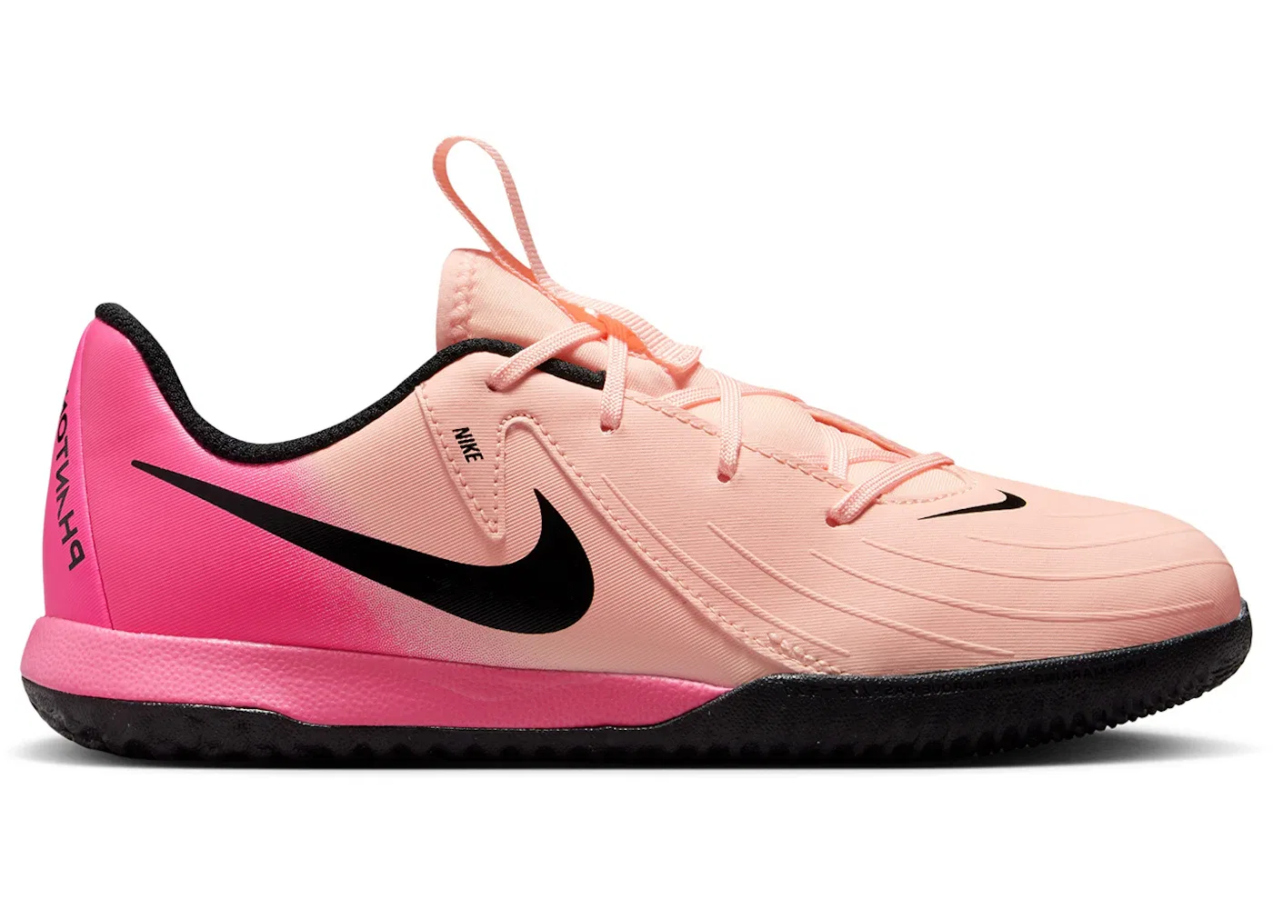 Детские кроссовки для мальчиков и девочек Performance Nike Phantom GX 2 Academy IC Prism Pack, Crimson Tint/Pink Blast/Black